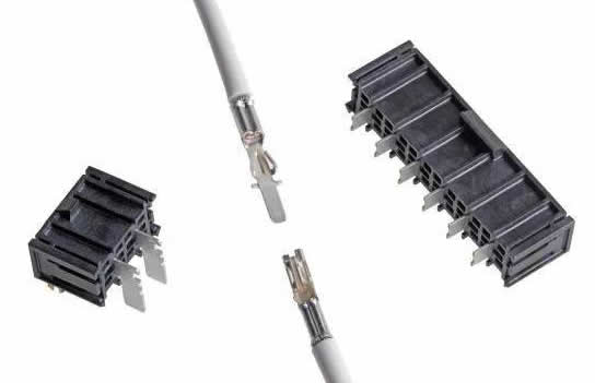 Molex公司（sī）Super Sabre電源連接（jiē）器係統